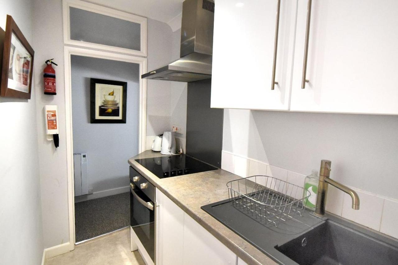 The Retreat Apartment Lyme Regis Exterior foto
