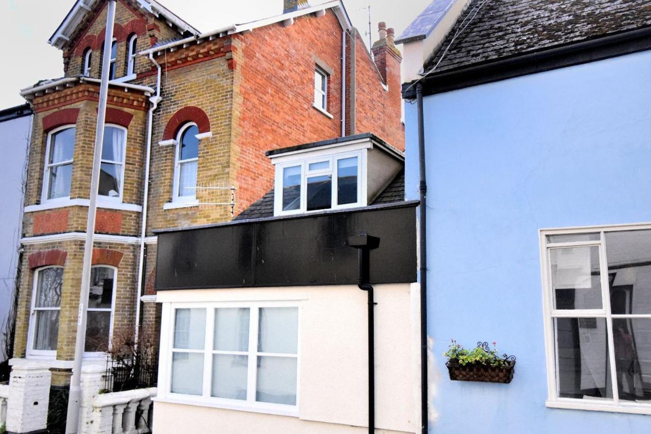 The Retreat Apartment Lyme Regis Exterior foto